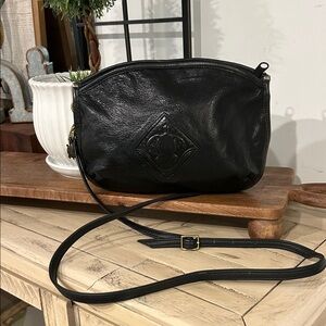Chic Black Leather Crossbody Bag